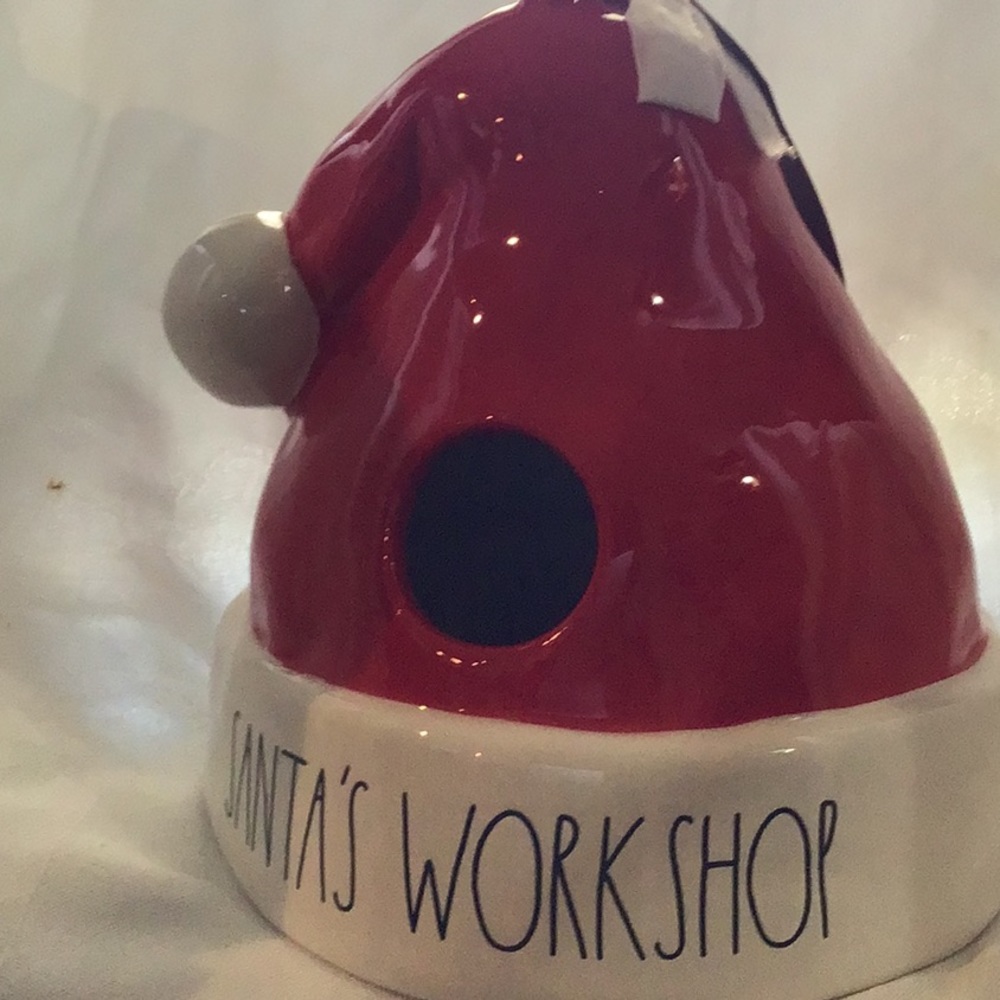 NWT  Rae Dunn Santa’s workshop bird house